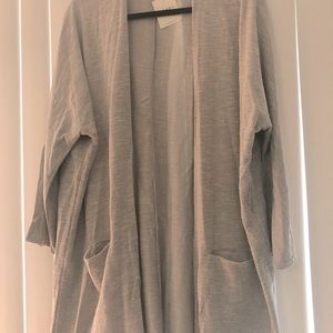 Gray and white ribbed stripe cardigan